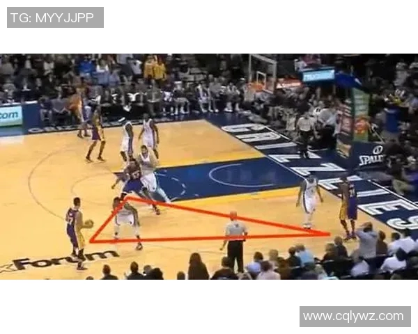 以控球后卫为核心打造篮球战术体系提升球队整体竞争力