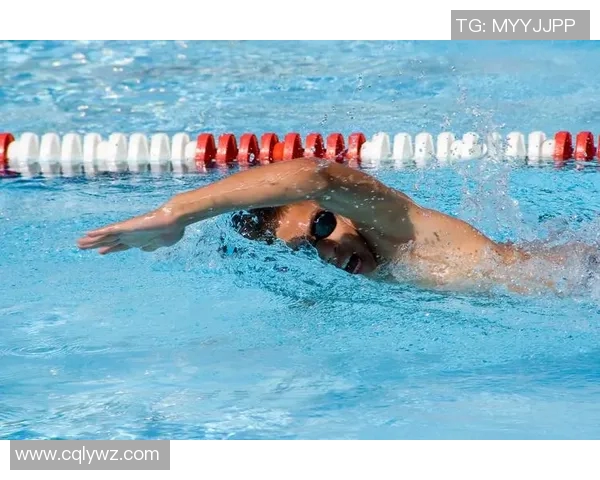 游泳锻炼全身肌肉增强心肺功能 提升免疫力和心理健康的最佳选择